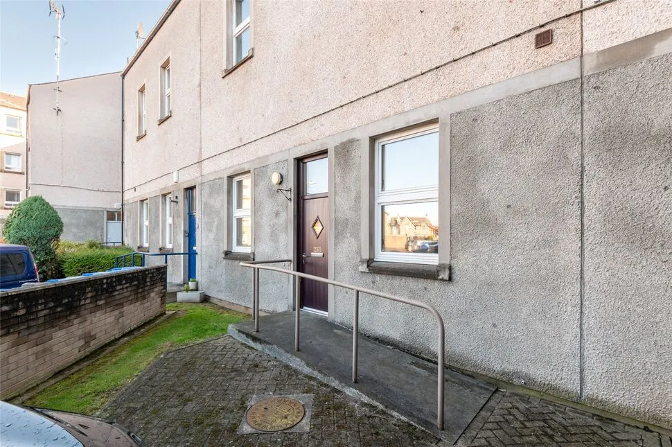 Kirkside Court, Leven, KY8, photo 7