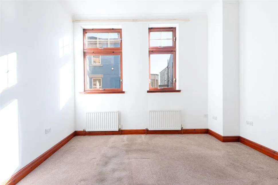 Kirkside Court, Leven, KY8, photo 10