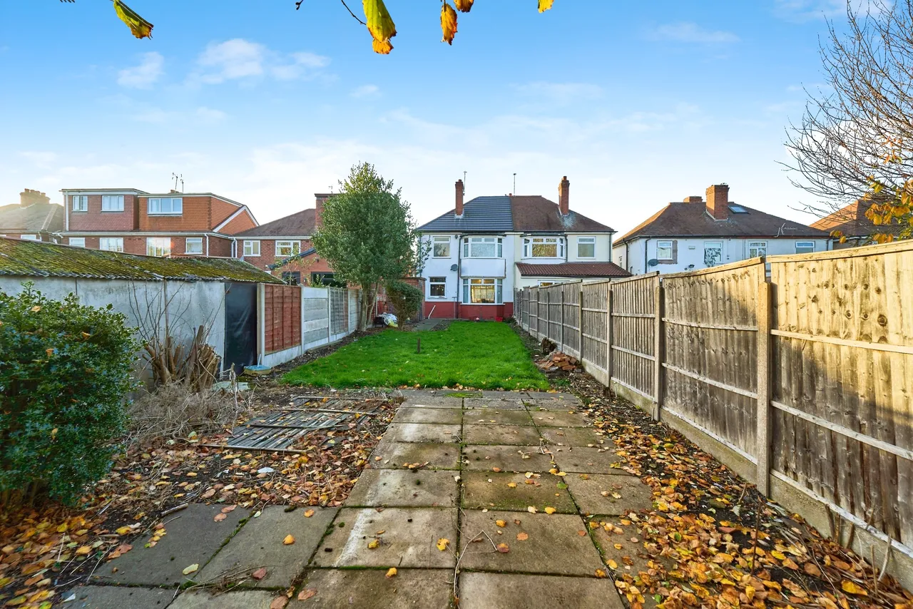 Lynton Avenue, West Bromwich, B71, photo 14