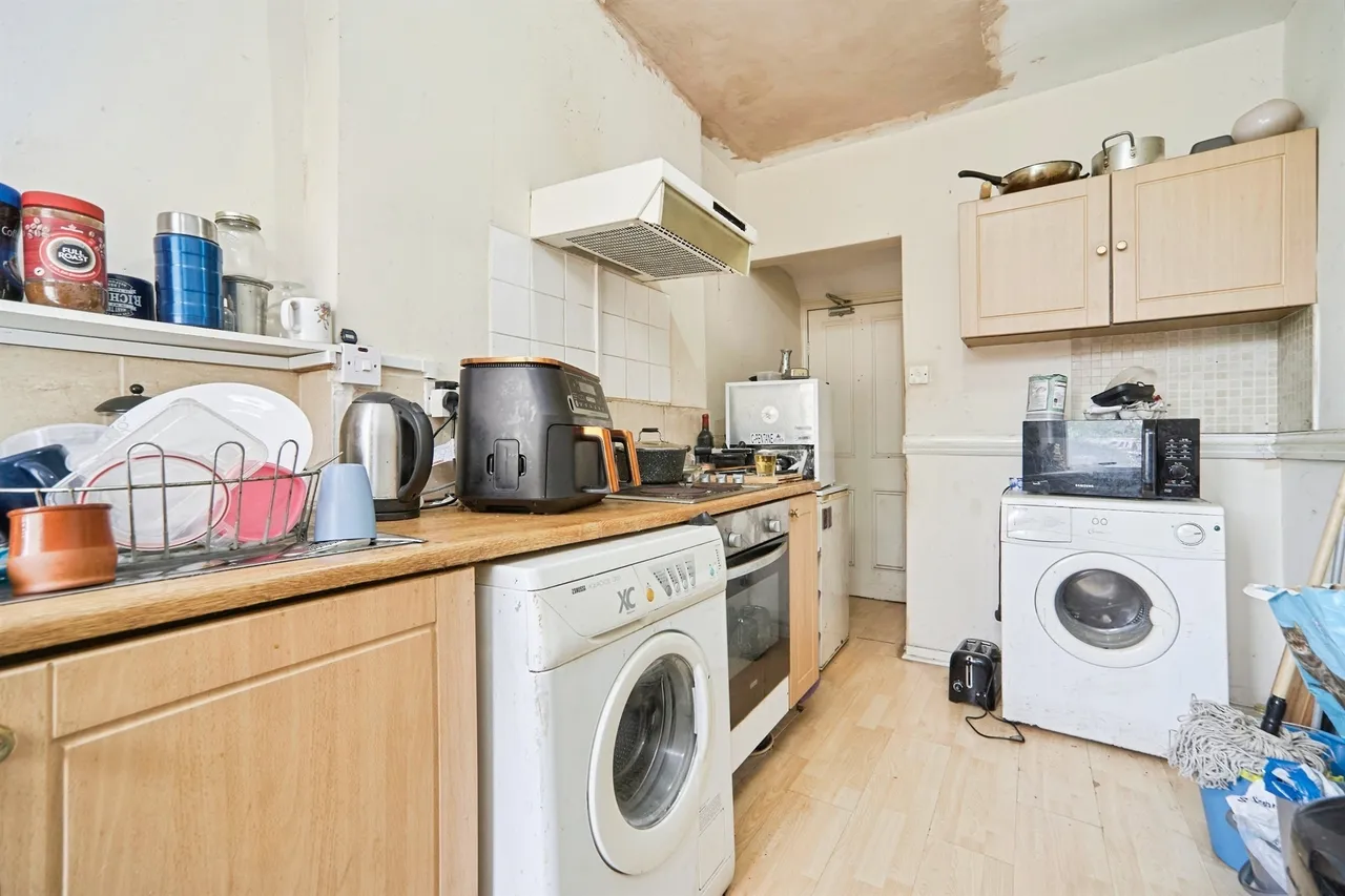 Carr Lane, Shipley, photo 8
