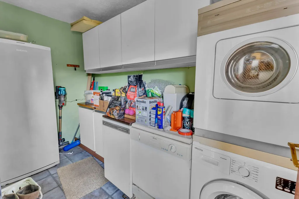 Longacres Drive Whitworth, Rochdale OL12 8JT, photo 9