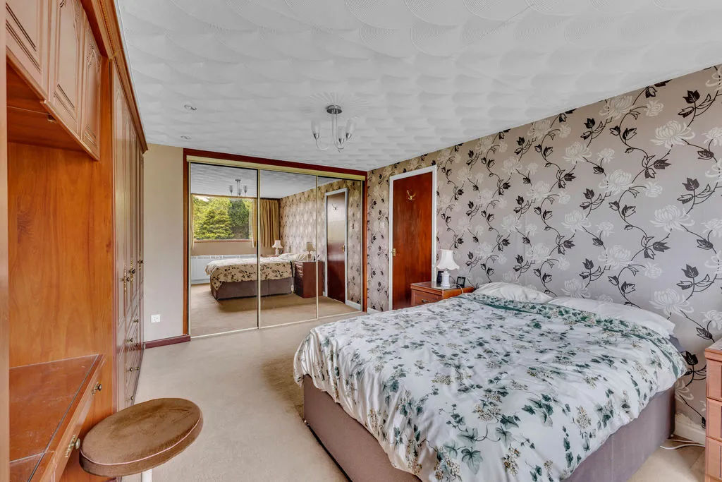 Longacres Drive Whitworth, Rochdale OL12 8JT, photo 14