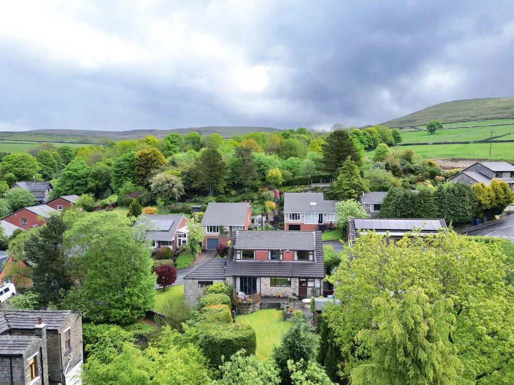 Longacres Drive Whitworth, Rochdale OL12 8JT, photo 29
