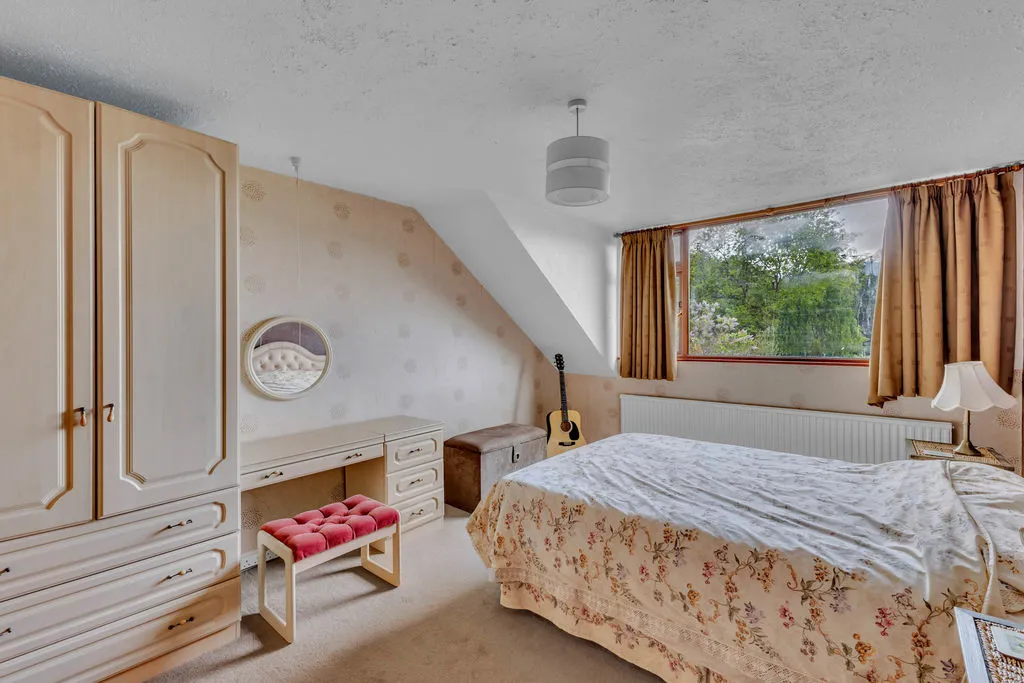 Longacres Drive Whitworth, Rochdale OL12 8JT, photo 16