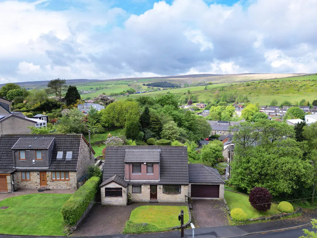 Longacres Drive Whitworth, Rochdale OL12 8JT, photo 28
