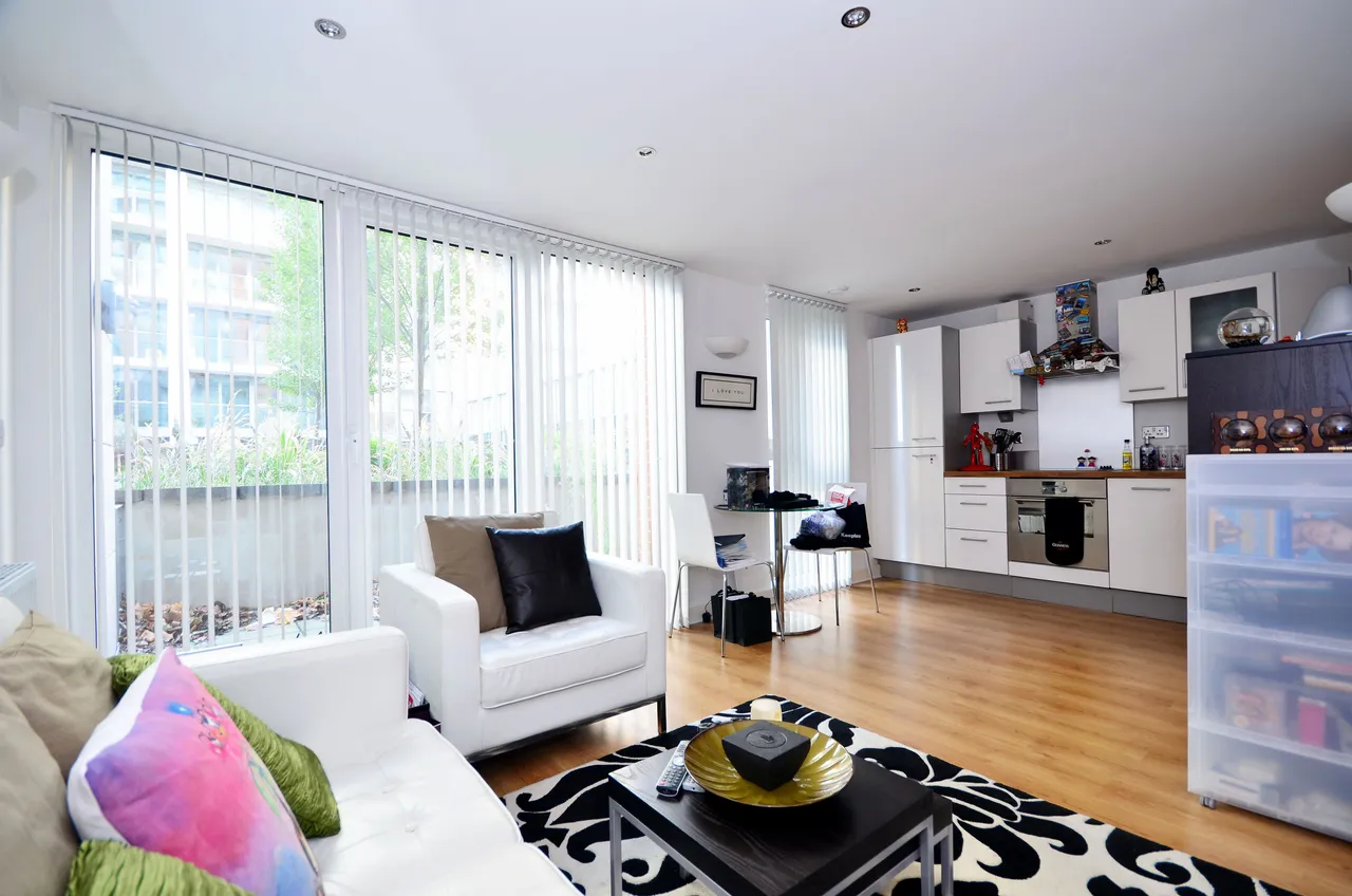 flat to rent, London, E16