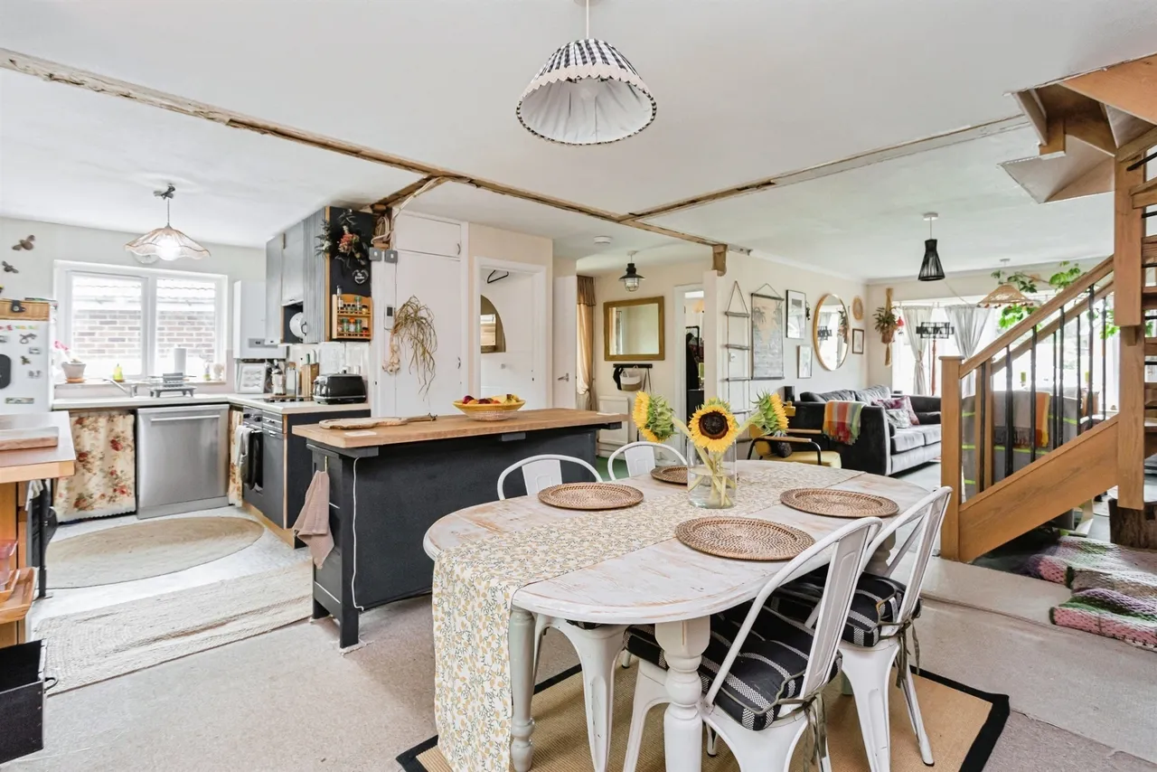 Adur Road, Burgess Hill, photo 2