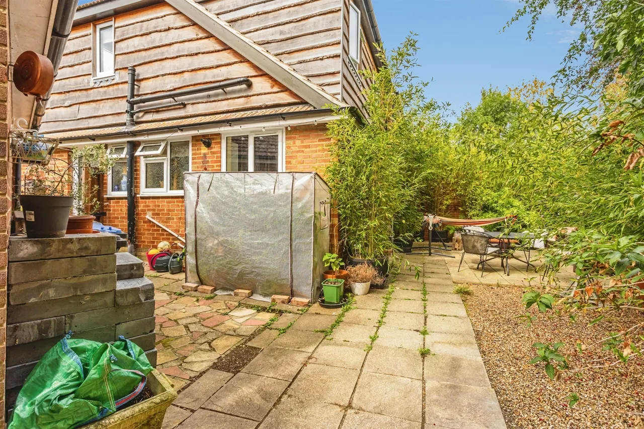 Adur Road, Burgess Hill, photo 11