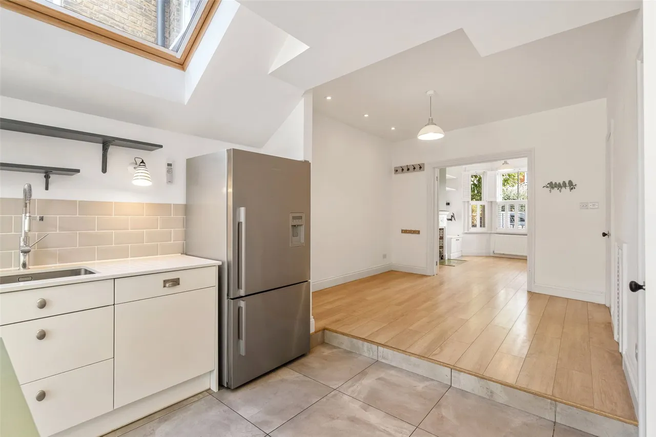May Road, Twickenham, TW2, photo 5