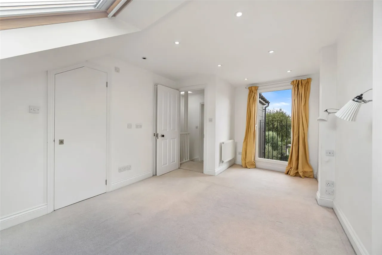 May Road, Twickenham, TW2, photo 8