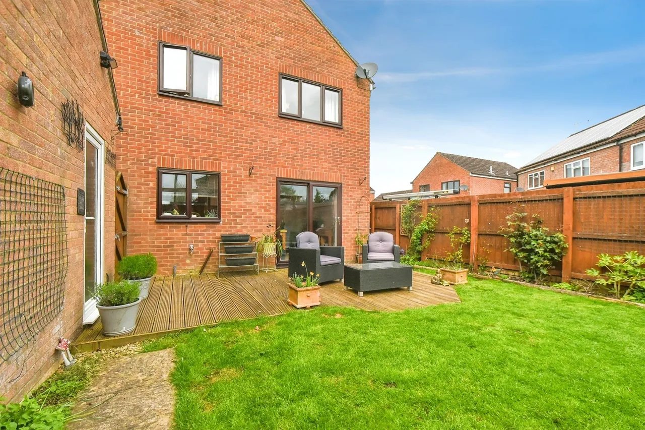 Fir Grove, Calne, SN11, photo 16