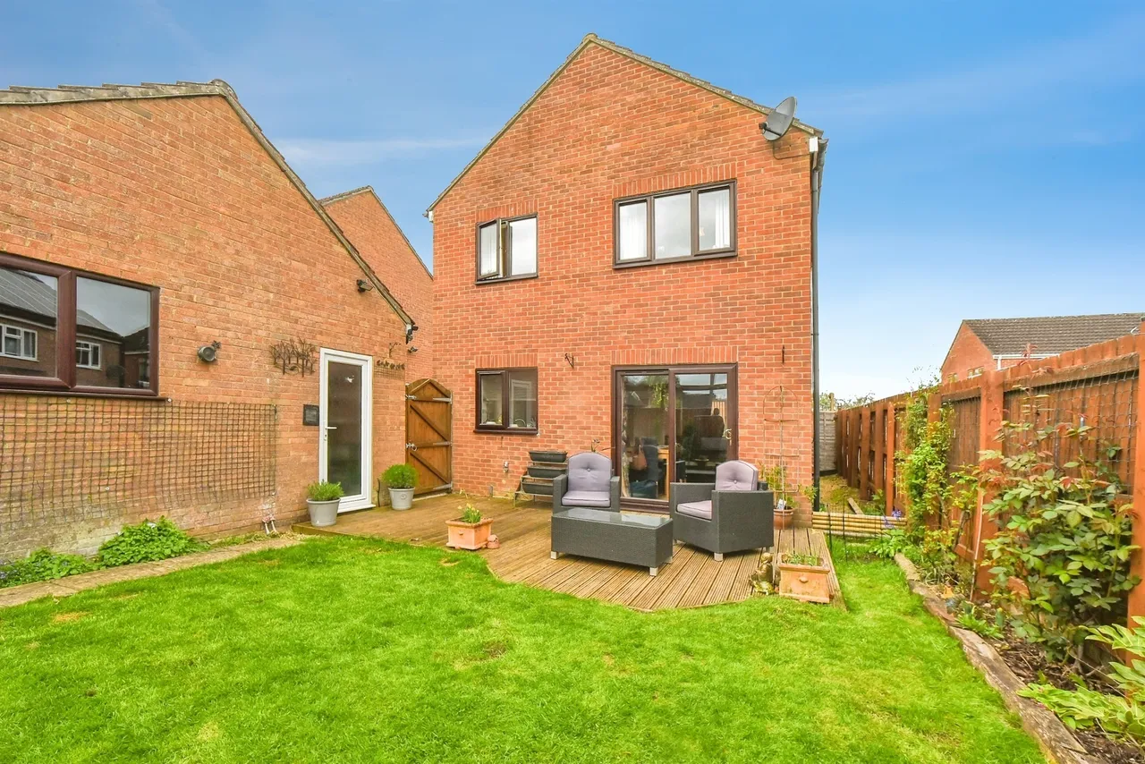 Fir Grove, Calne, SN11, photo 15