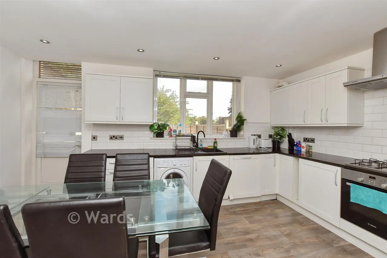 West Street, Faversham, ME13, photo 2