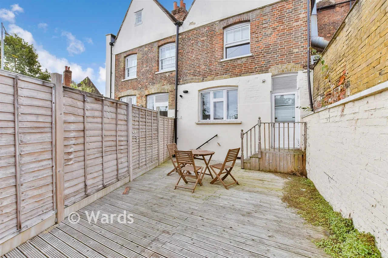 West Street, Faversham, ME13, photo 11