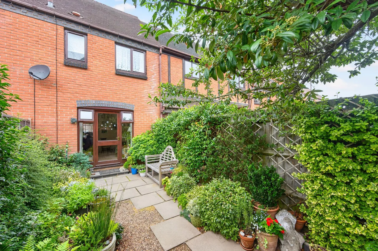 2 bed house for sale — Heritage Mews, New Street, Stratford upon Avon CV37 6BX