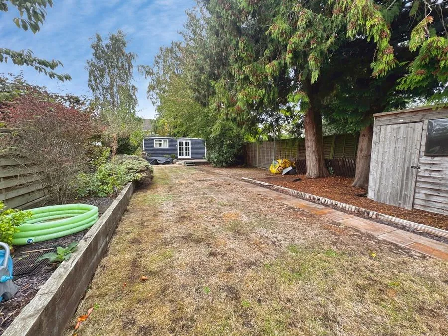 Owlsmoor Road, Owlsmoor, GU47, photo 7