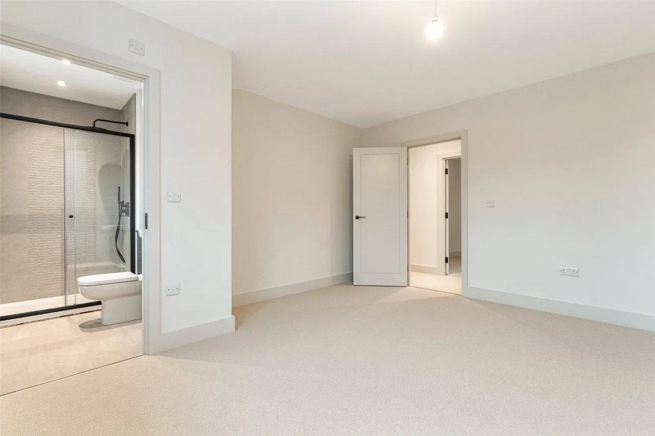 Angmering, BN16, photo 12