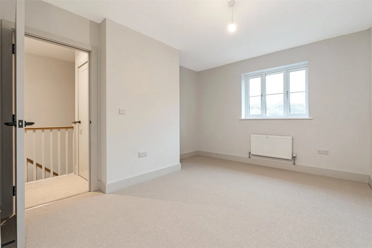 Angmering, BN16, photo 11