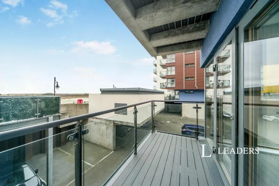 Midway Quay, Sovereign Harbour, BN23, photo 9