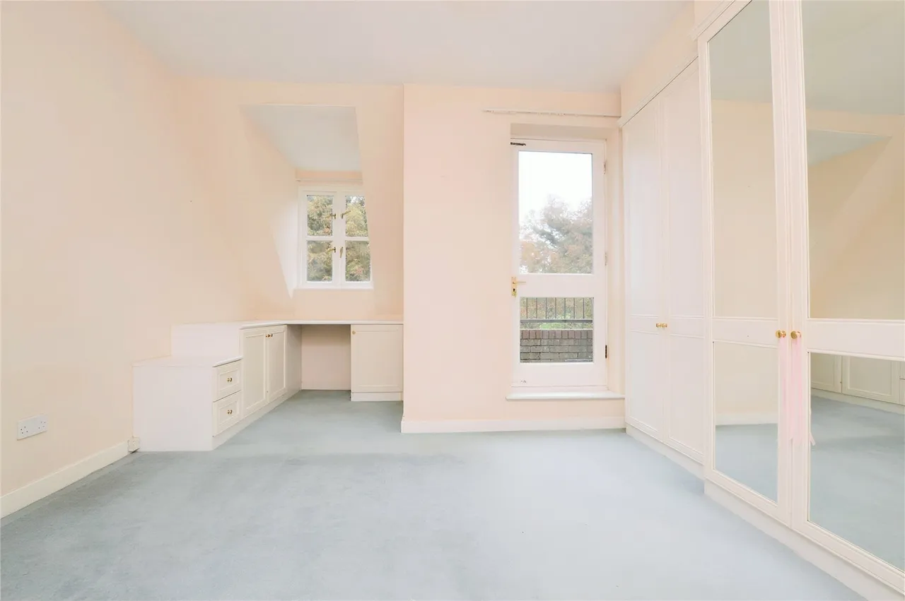 Amblecote Meadows, SE12, photo 5