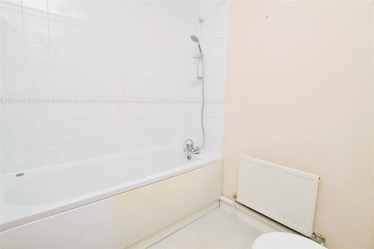 Amblecote Meadows, SE12, photo 8