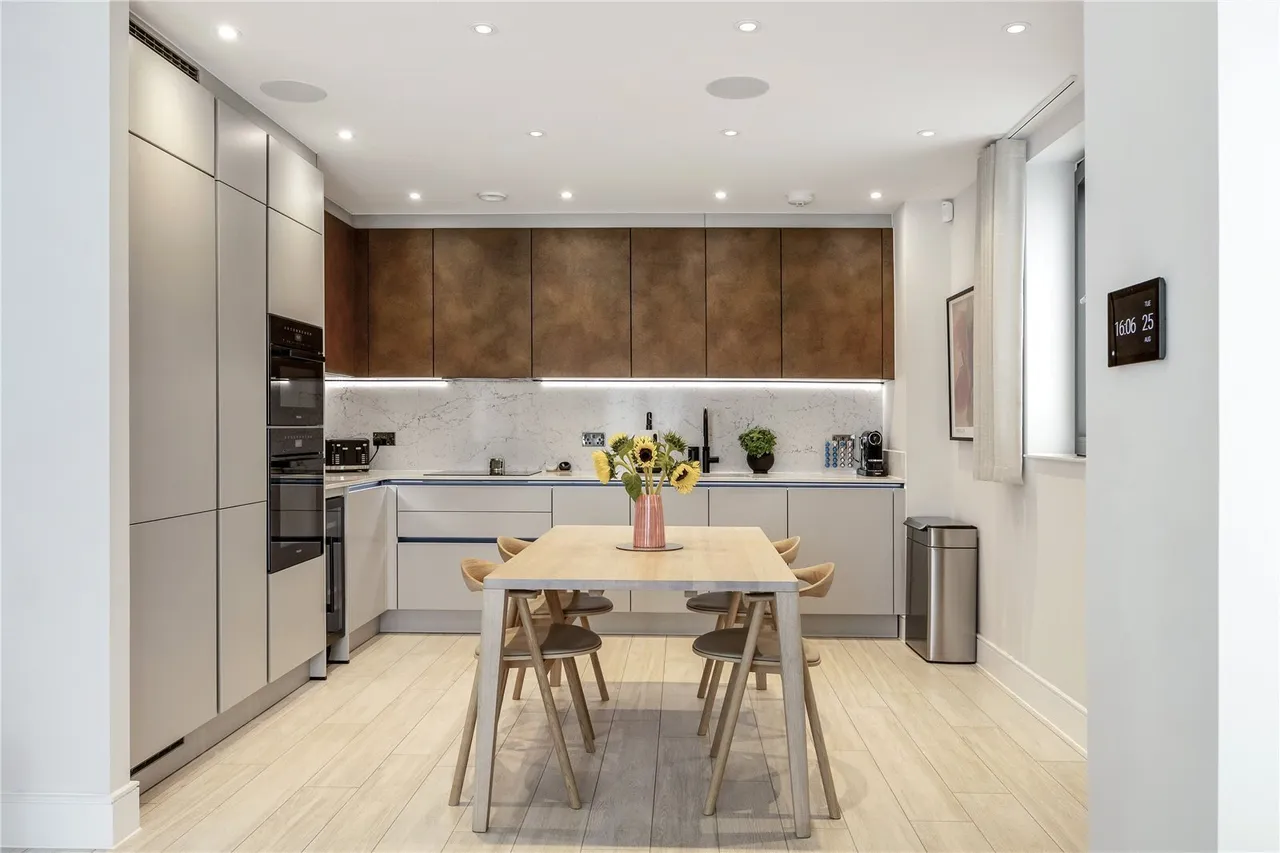 Parabola Road, Cheltenham, GL50, photo 5
