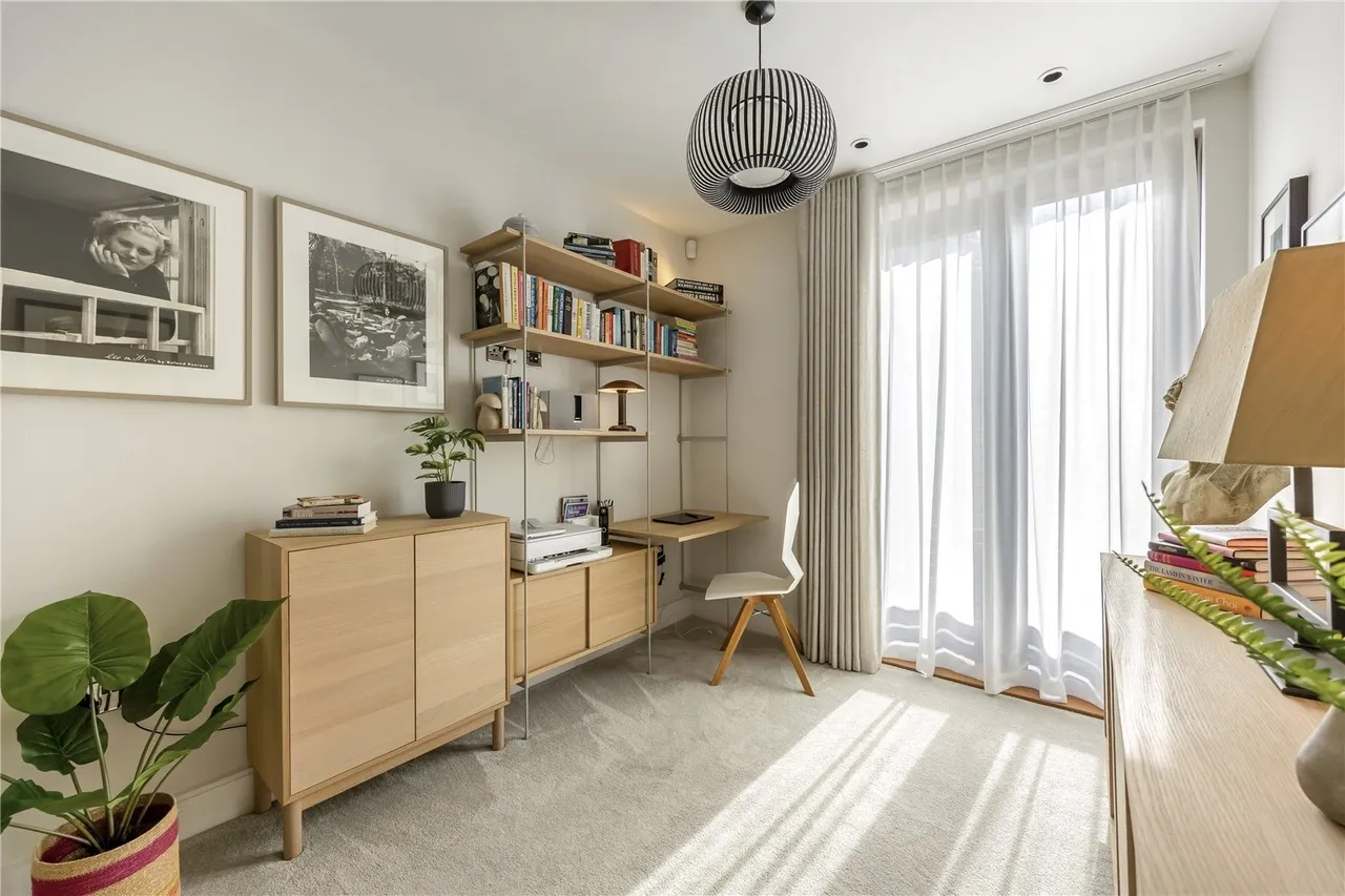 Parabola Road, Cheltenham, GL50, photo 9