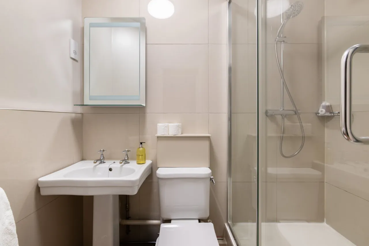 Tabard Street, London, SE1, photo 6