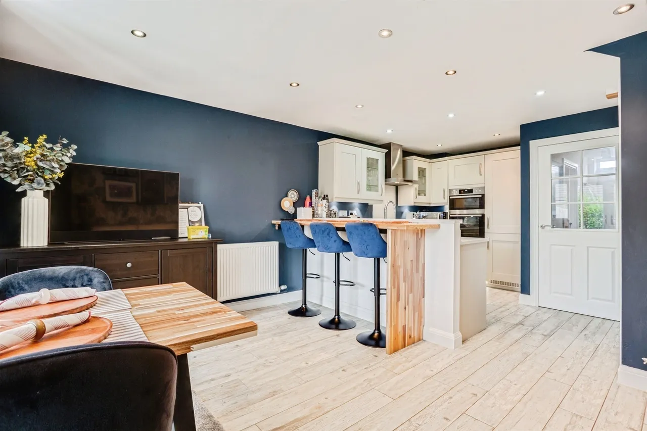 Alexandra Lane, Flockton, Wakefield, photo 4