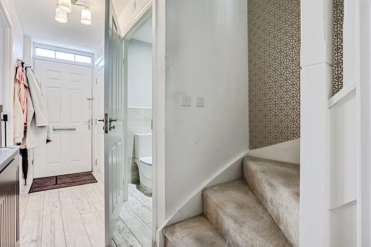 Alexandra Lane, Flockton, Wakefield, photo 8