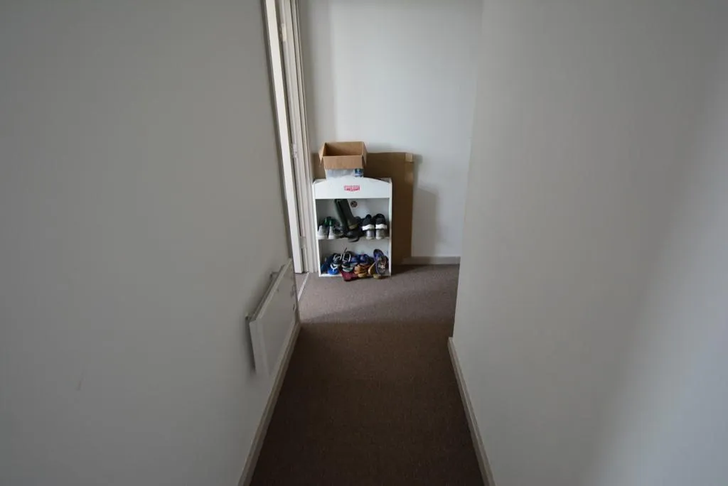 Misterton Court, Orton Goldhay, PE2, photo 9
