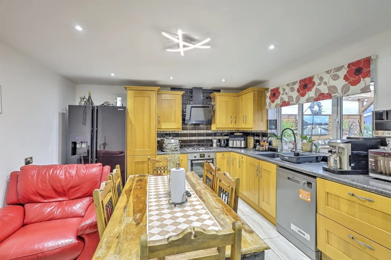 Ermine Road, Northampton, photo 5