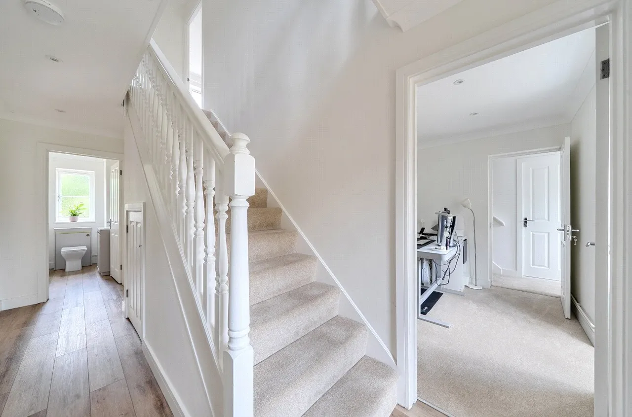 Alder Glade, Burghfield Common, Reading, Berkshire, RG7 3HW, photo 8