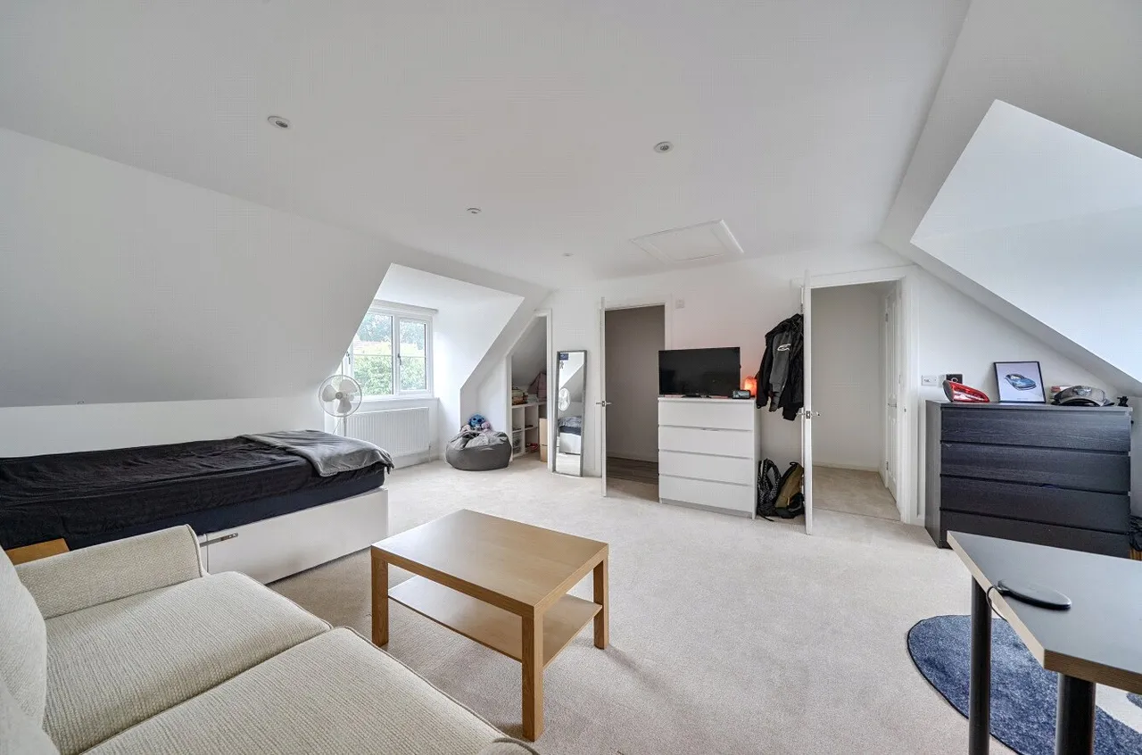 Alder Glade, Burghfield Common, Reading, Berkshire, RG7 3HW, photo 6