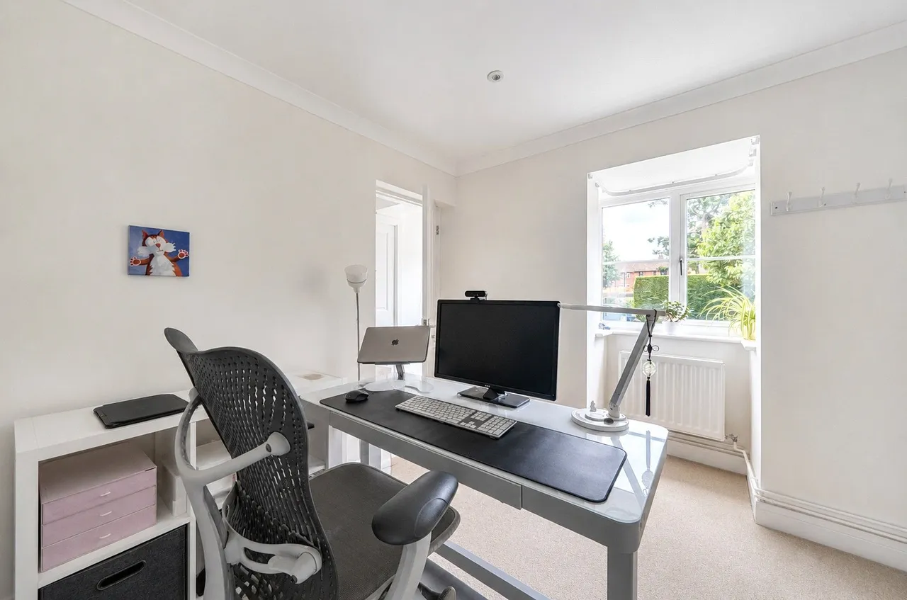 Alder Glade, Burghfield Common, Reading, Berkshire, RG7 3HW, photo 10