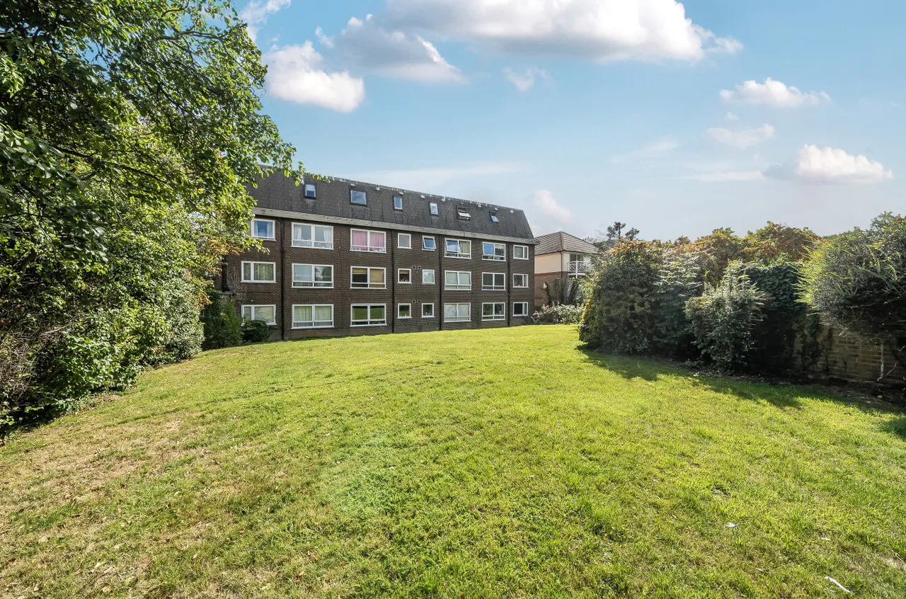 1 bed flat for sale, Bromley