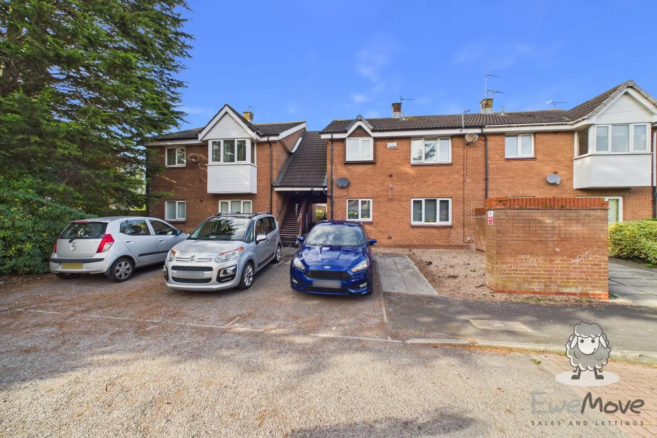 1 bed flat for sale, Hope Close, St. Helens, WA10