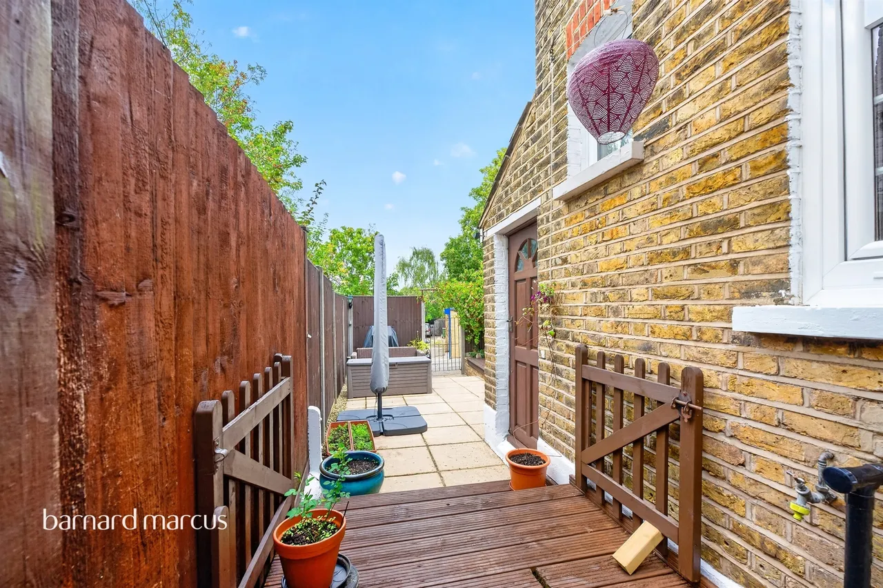 Carshalton Road, Sutton, SM1, photo 16
