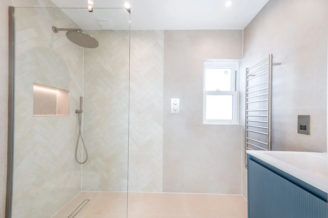 21 Balmoral Road, London, photo 12