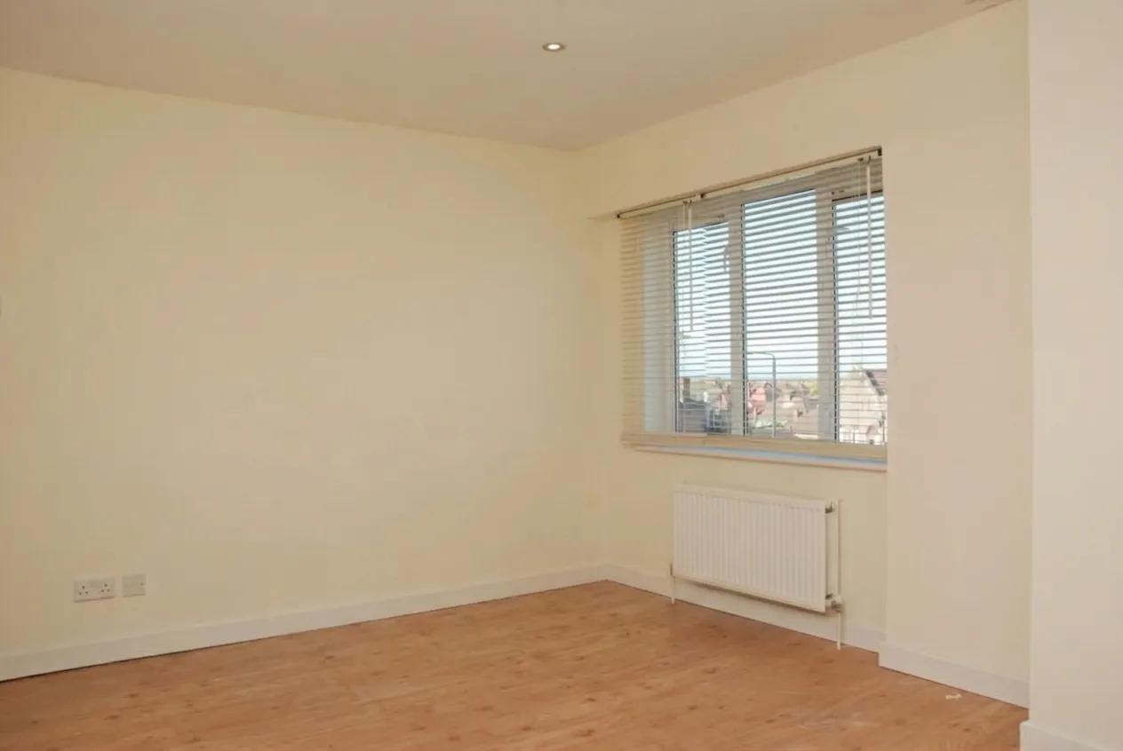 Rayners Lane, The Turret, HA2, photo 2
