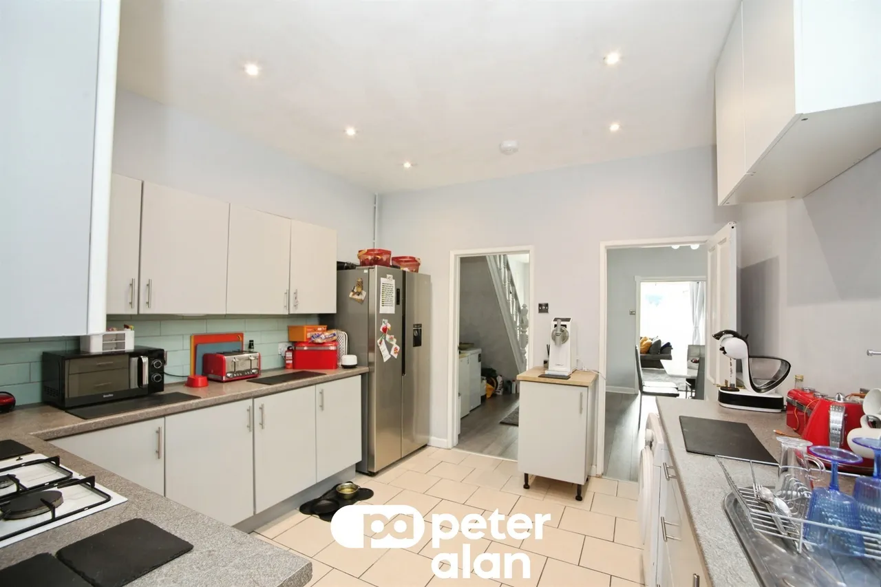North Road, Newport, NP11, photo 8