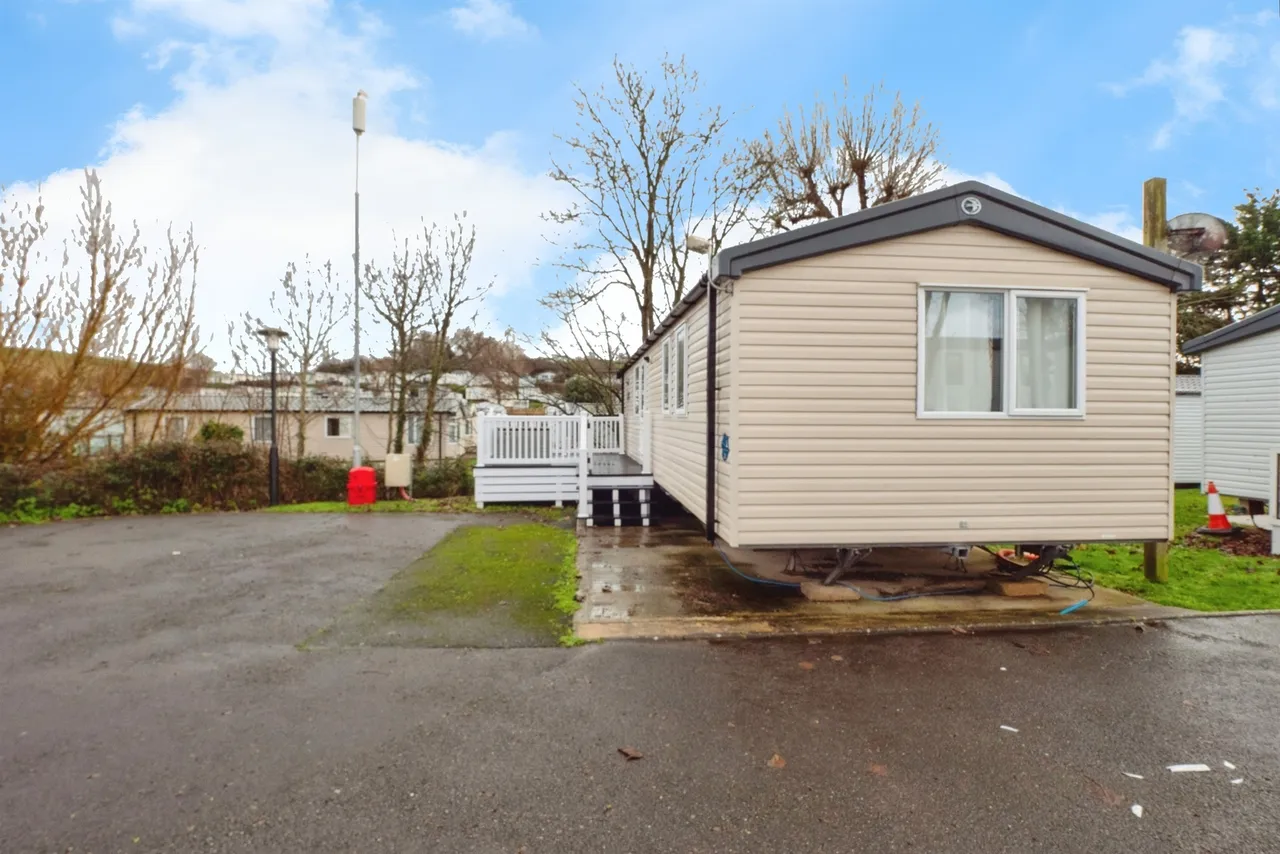 2 bed park home for sale, Bowleaze Coveway, Weymouth, DT3