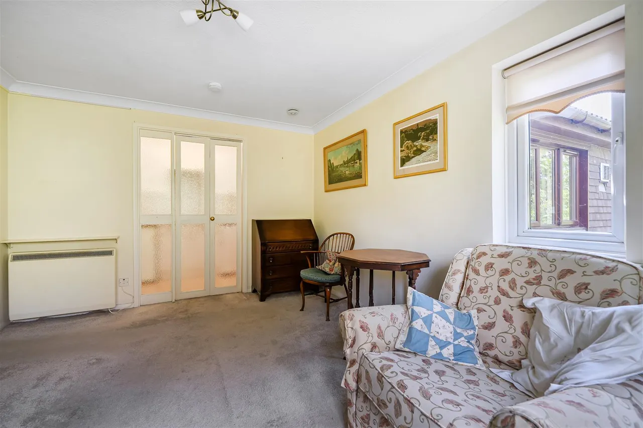 Reading Road, Wokingham, RG41, photo 5