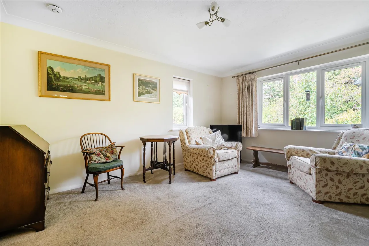 Reading Road, Wokingham, RG41, photo 3