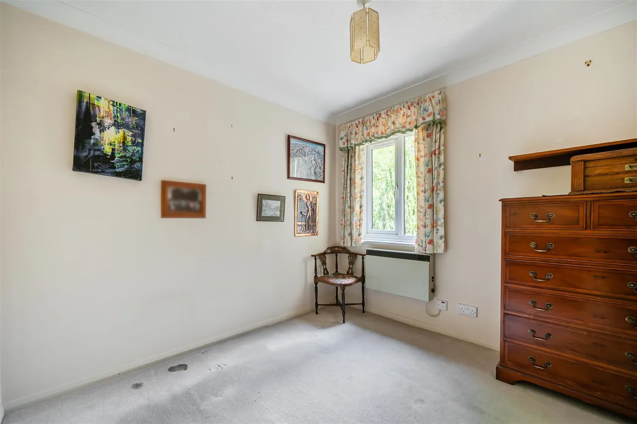 Reading Road, Wokingham, RG41, photo 13