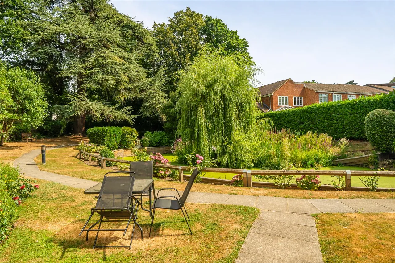 Reading Road, Wokingham, RG41, photo 17