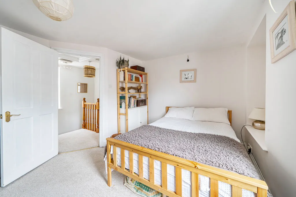 Pavilion Place, Exeter, photo 12