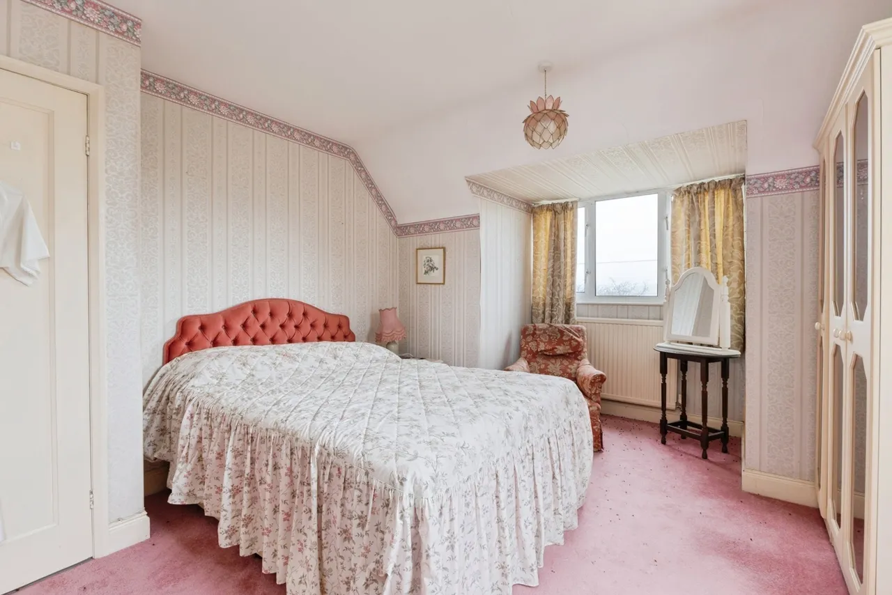 Barnham Broom Road, Wymondham, Norfolk, NR18, photo 9