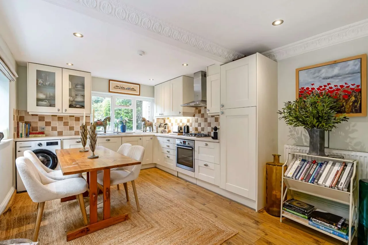 Chelverton Road, Putney, London, SW15 1RH, photo 5