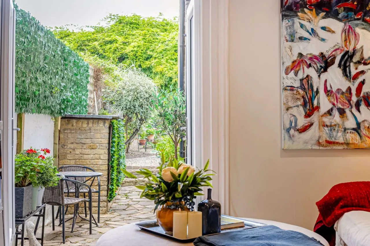 Chelverton Road, Putney, London, SW15 1RH, photo 9